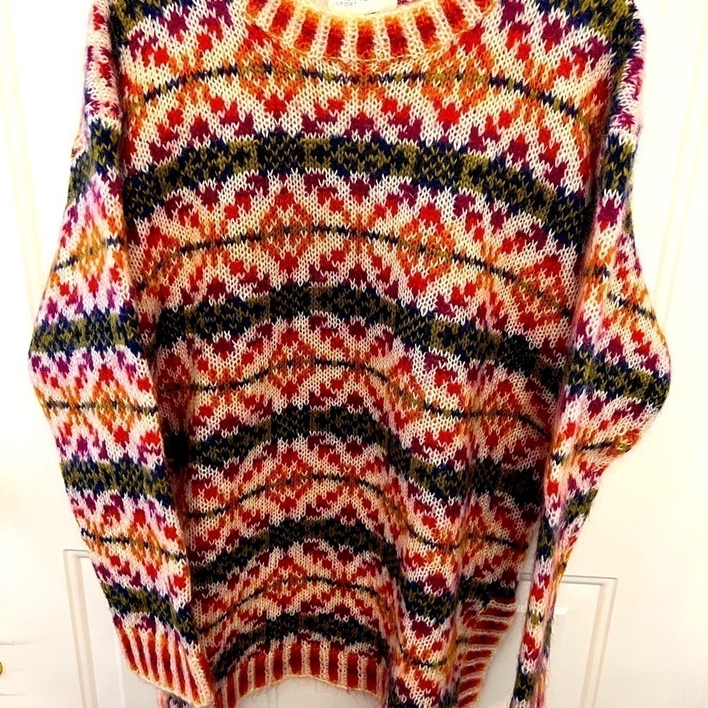 JONES New York Sport Long Sleeve Sweater. Large, 50% Mohair And 50% Acrylic